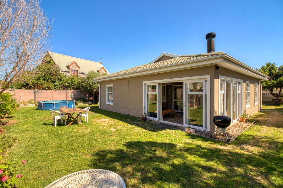 3 Bedroom Property for Sale in Olive Grove Western Cape